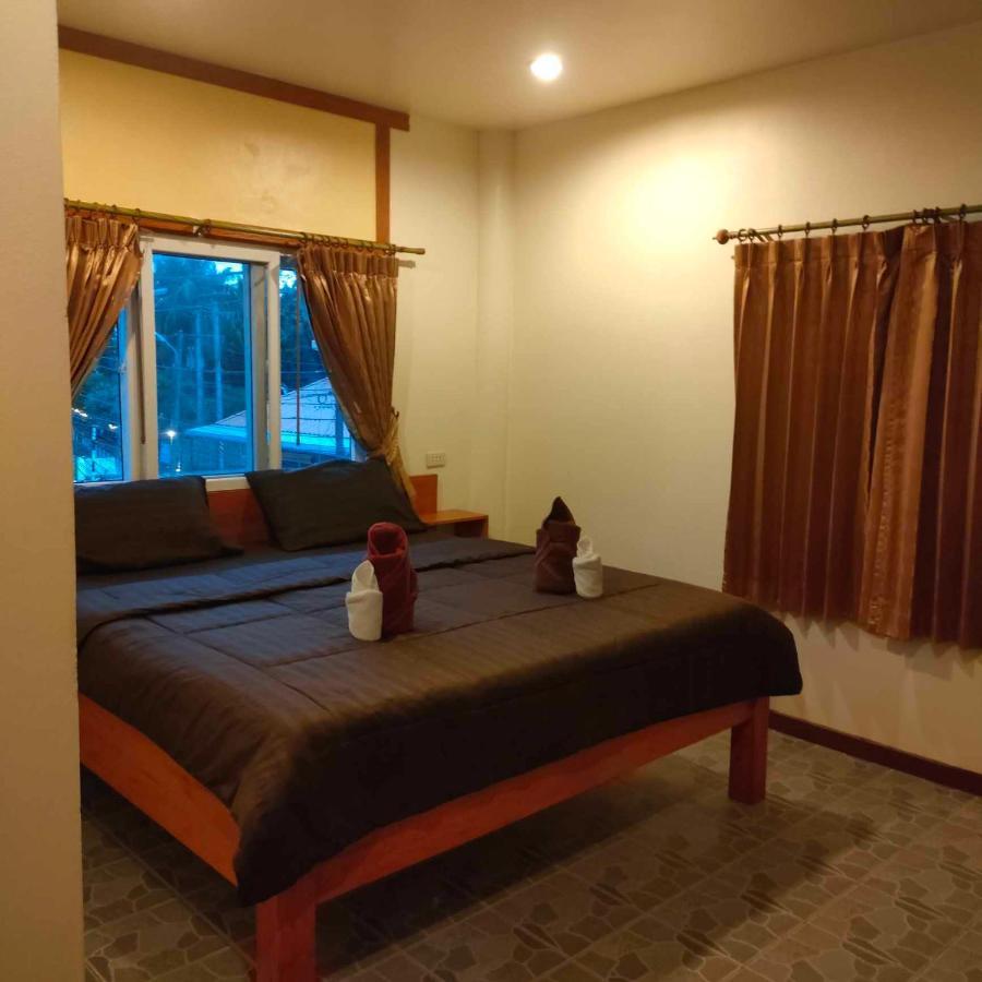Guesthouse And Restaurant Ratatouille Baan Tai Ngoại thất bức ảnh
