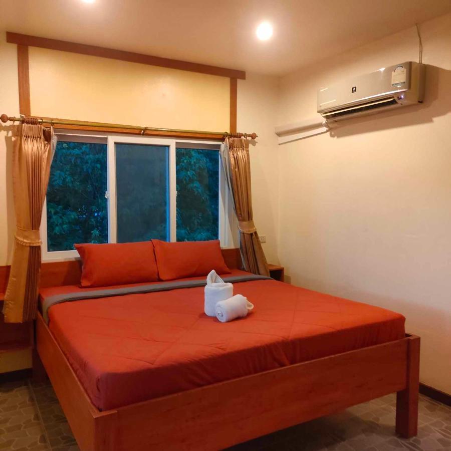 Guesthouse And Restaurant Ratatouille Baan Tai Ngoại thất bức ảnh