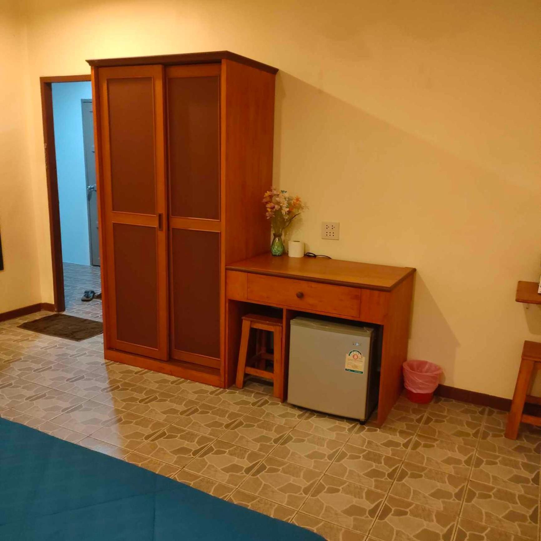 Guesthouse And Restaurant Ratatouille Baan Tai Ngoại thất bức ảnh